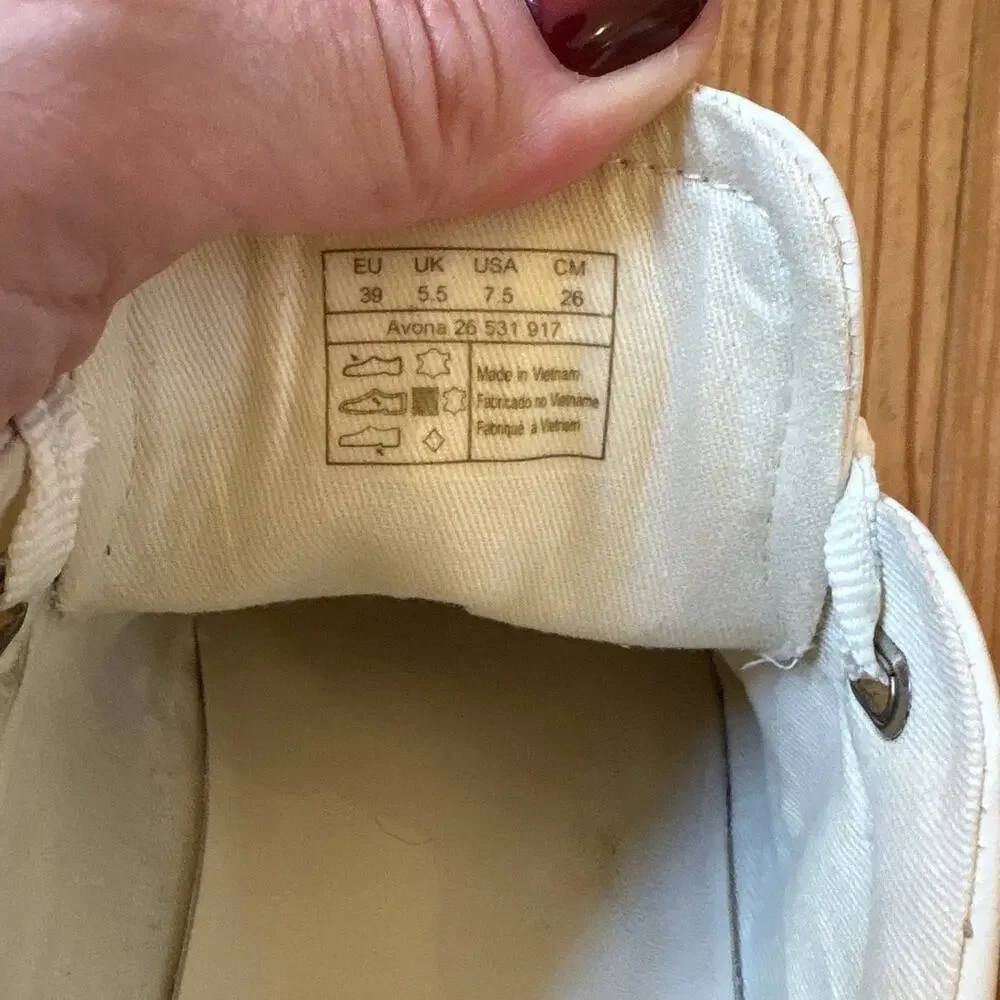 Gant Avona ivory white leather ribbon lace low‎ top sneakers SIZE 7.5